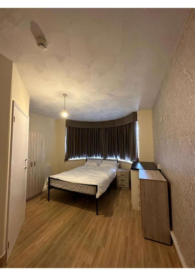 En-Suites Rooms In Northampton Moulton  Exterior photo