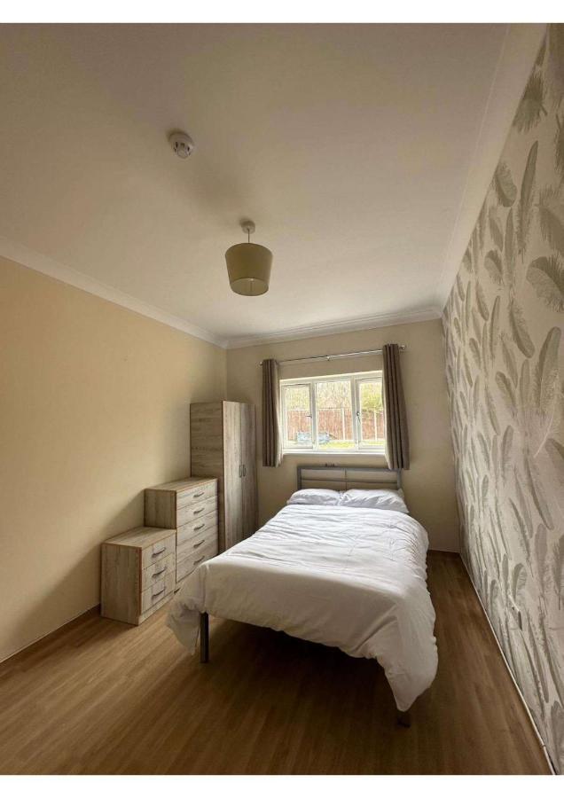 En-Suites Rooms In Northampton Moulton  Exterior photo